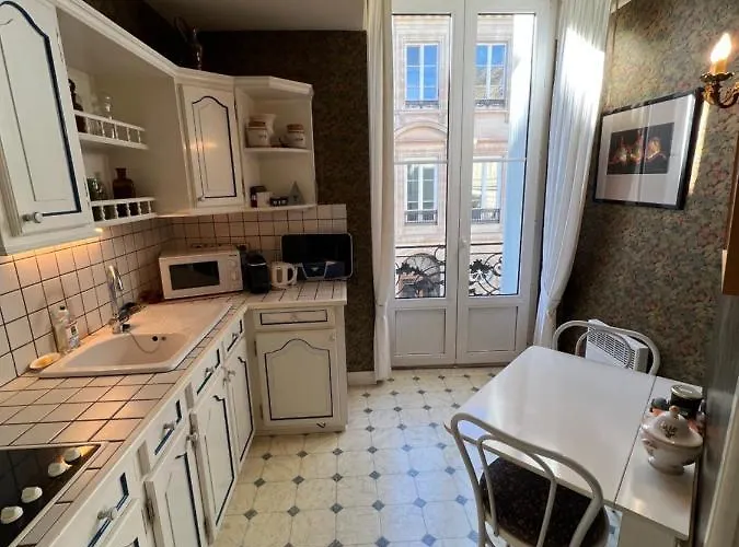 Typique Chartrons Apartman